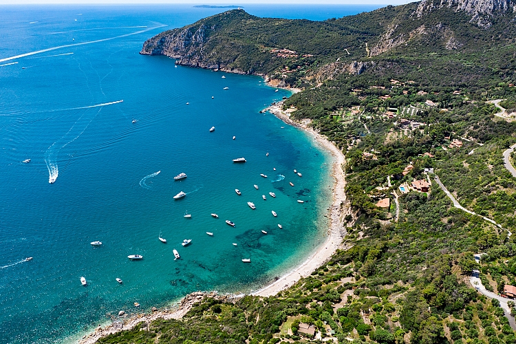 argentario-il-gioiello-della-costa-sud-toscana-tra-natura-storia-e-mondanita